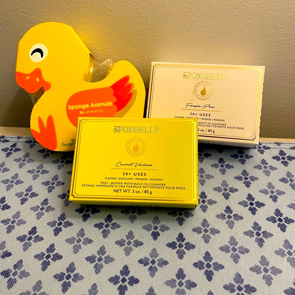 Spongelle Yellow and White Bath Set